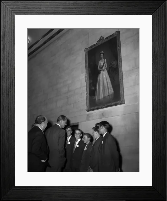 Framed Print : Prince Philip, Duke of Edinburgh at Council House, Bristol. 29th October 1959 Framed Print : Prince Philip, Duke of Edinburgh at Council House, Bristol. 29th October 1959