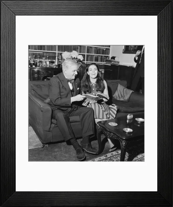 Framed Print : Robert John Graham Boothby, Baron Boothby, KBE (12 February 1900 - 16 July 1986) Framed Print : Robert John Graham Boothby, Baron Boothby, KBE (12 February 1900 - 16 July 1986)