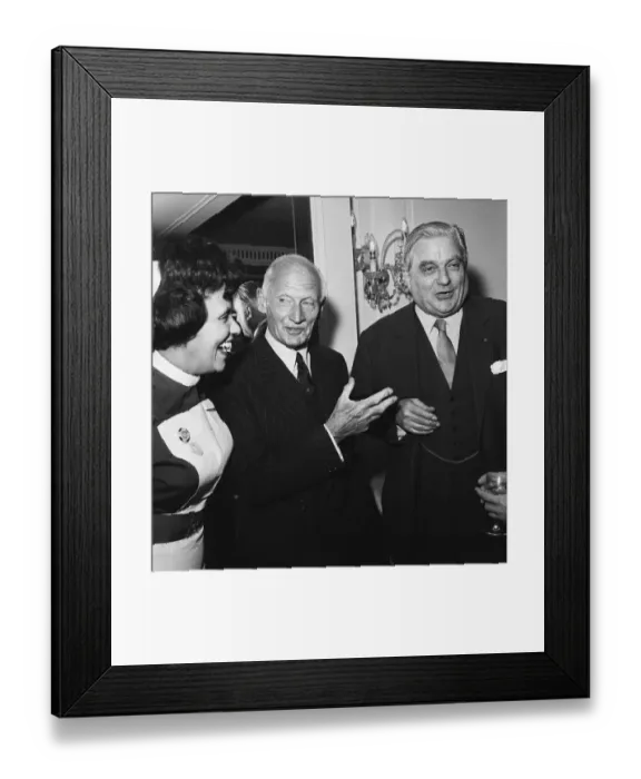 Framed Print : Variety Club 11th Annual Ladies Luncheon at The Dorchester Hotel, Park Lane Framed Print : Variety Club 11th Annual Ladies Luncheon at The Dorchester Hotel, Park Lane