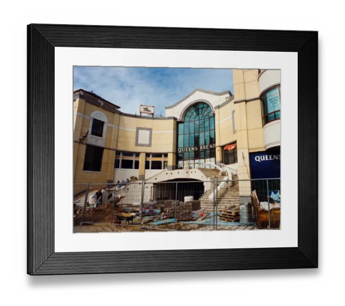Framed Print : Queens Arcade between the Hayes and Queen Street in Cardiff city centre, Wales