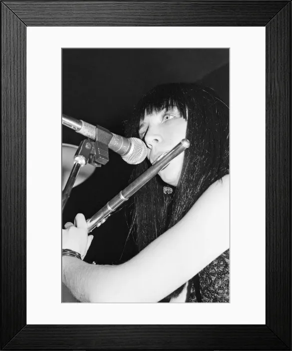 Framed Print : The Eurythmics perform at The General Wolfe, Foleshill, Coventry, Midlands Framed Print : The Eurythmics perform at The General Wolfe, Foleshill, Coventry, Midlands