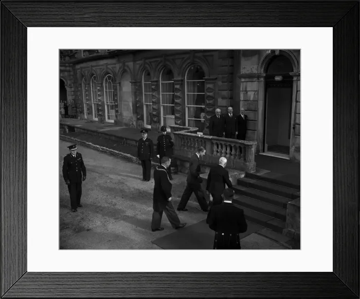 Framed Print : Prince Philip, Duke of Edinburgh arrives at Merchant Hall, Bristol. 6th November 1953 Framed Print : Prince Philip, Duke of Edinburgh arrives at Merchant Hall, Bristol. 6th November 1953