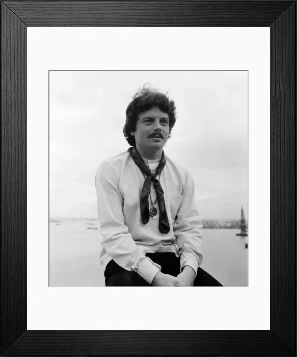 Framed Print : Scott McKenzie, American singer and songwriter, just arrived from New York Framed Print : Scott McKenzie, American singer and songwriter, just arrived from New York