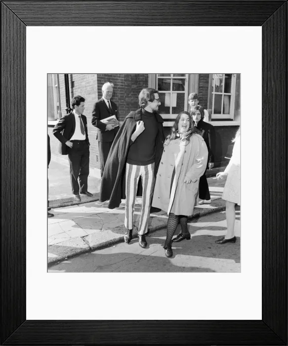 Framed Print : Cass Elliot of The Mamas and the Papas, American folk rock vocal group