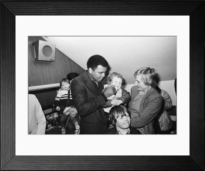 Framed Print : Muhammad Ali at Nuneaton. The boxing legend brought his own kind of magic to thrill Framed Print : Muhammad Ali at Nuneaton. The boxing legend brought his own kind of magic to thrill