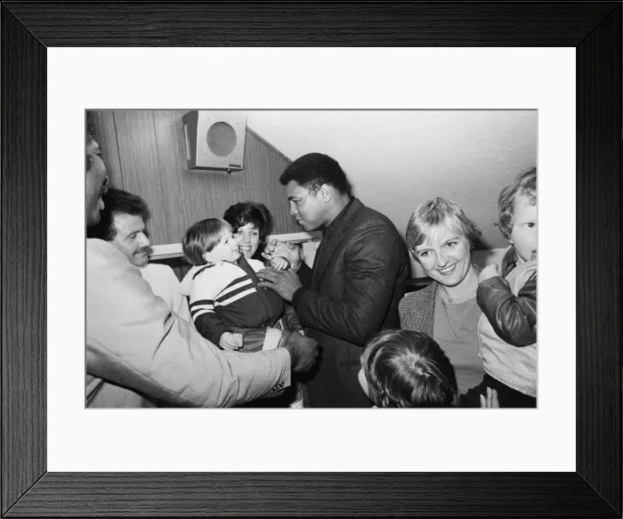 Framed Print : Muhammad Ali at Nuneaton. The boxing legend brought his own kind of magic to thrill Framed Print : Muhammad Ali at Nuneaton. The boxing legend brought his own kind of magic to thrill
