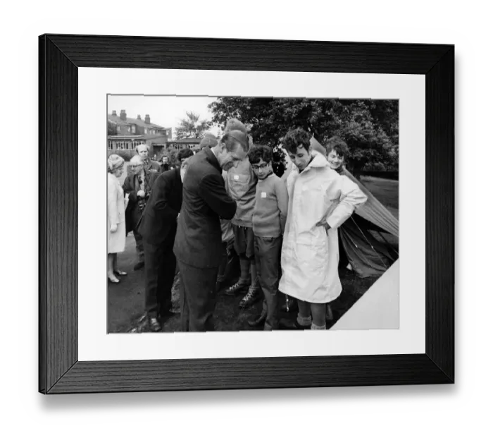 Framed Print : Prince Philip, Duke of Edinburgh talks to youngsters from Greenville High School