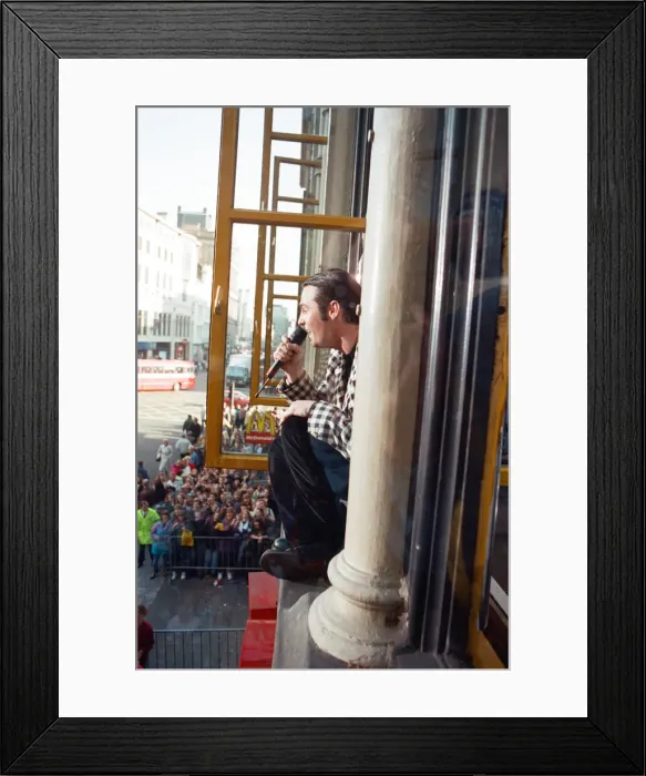 Framed Print : Wet Wet Wet at Tower Records, Glasgow. 25th October 1993