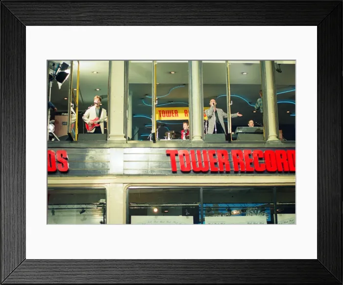 Framed Print : Wet Wet Wet at Tower Records, Glasgow. 25th October 1993 Framed Print : Wet Wet Wet at Tower Records, Glasgow. 25th October 1993