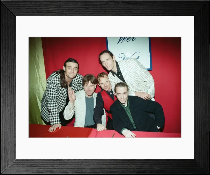 Framed Print : Wet Wet Wet at Tower Records, Glasgow. 25th October 1993 Framed Print : Wet Wet Wet at Tower Records, Glasgow. 25th October 1993