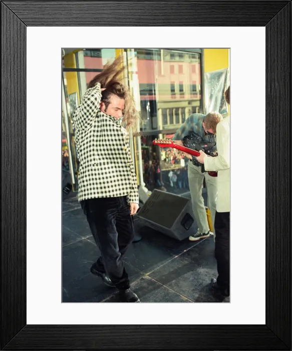 Framed Print : Wet Wet Wet at Tower Records, Glasgow. 25th October 1993 Framed Print : Wet Wet Wet at Tower Records, Glasgow. 25th October 1993