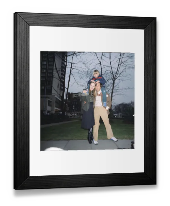 Framed Print : Actor Dustin Hoffman with actress Meryl Streep and young Justin Henry who all star