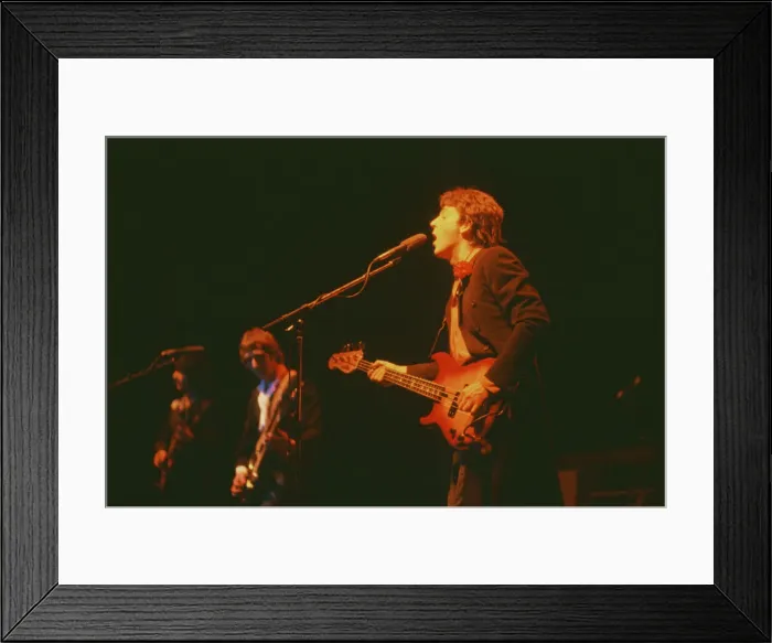 Framed Print : Paul McCartney and Wings perform in London at Wembley Arena Framed Print : Paul McCartney and Wings perform in London at Wembley Arena