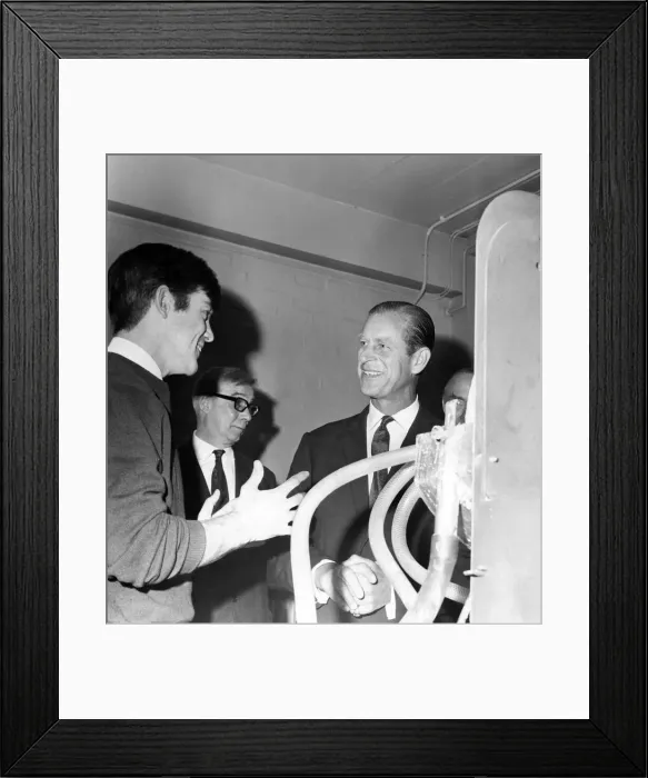 Framed Print : Prince Philip, Duke of Edinburgh visits Salford University, where he is Chancellor Framed Print : Prince Philip, Duke of Edinburgh visits Salford University, where he is Chancellor