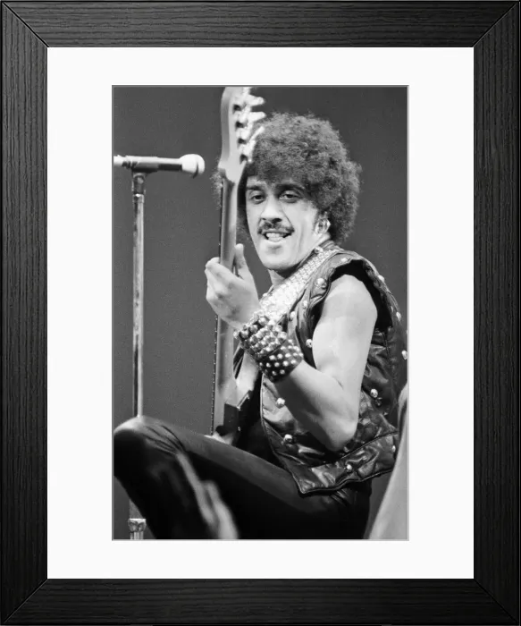 Framed Print : Thin Lizzy, Rock Group, perform at The Apollo, Coventry, Warwickshire in December 1981 Framed Print : Thin Lizzy, Rock Group, perform at The Apollo, Coventry, Warwickshire in December 1981