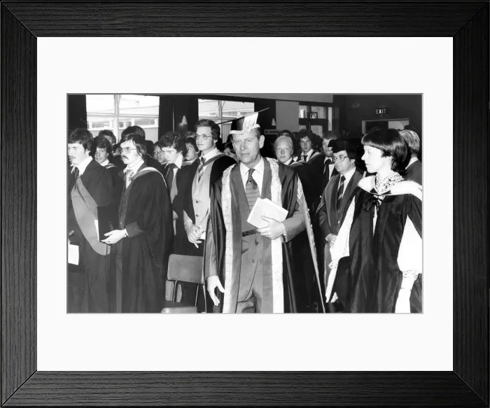 Framed Print : Prince Philip, Duke of Edinburgh visits Salford University for the degrees ceremony Framed Print : Prince Philip, Duke of Edinburgh visits Salford University for the degrees ceremony
