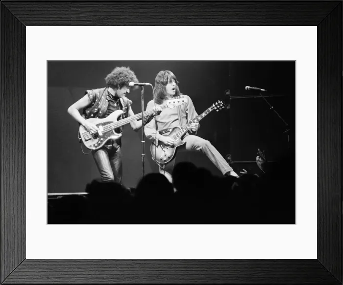 Framed Print : Thin Lizzy, Rock Group, perform at The Apollo, Coventry, Warwickshire in December 1981 Framed Print : Thin Lizzy, Rock Group, perform at The Apollo, Coventry, Warwickshire in December 1981