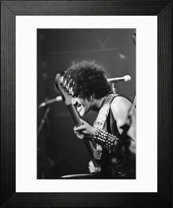 Framed Print : Thin Lizzy, Rock Group, perform at The Apollo, Coventry, Warwickshire in December 1981 Framed Print : Thin Lizzy, Rock Group, perform at The Apollo, Coventry, Warwickshire in December 1981