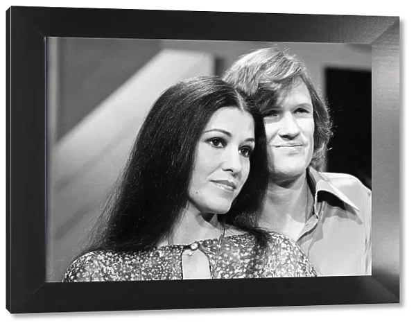 Husband and wife musicians Kris Kristofferson and Rita Coolidge filming at the BBC in