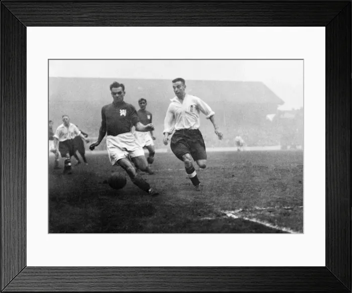Framed Print : England 5-4 Czechoslovakia, International Friendly at White Hart Lane, High Road Framed Print : England 5-4 Czechoslovakia, International Friendly at White Hart Lane, High Road
