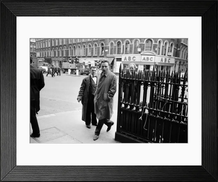 Framed Print : Actor Richard Burton pictured in London during the filming of Framed Print : Actor Richard Burton pictured in London during the filming of