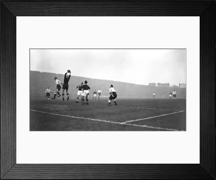 Framed Print : England 4-3 Austria, International Friendly match at Stamford Bridge, London