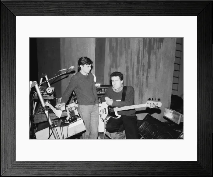 Framed Print : Andy McCluskey and Paul Humphreys (on keyboards) of the band Orchesteral Manouevers In