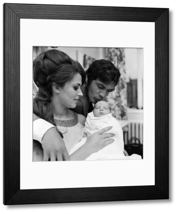 Framed Print : Engelbert Humperdinck and his wife Pat present their new baby boy to the press at Queen Framed Print : Engelbert Humperdinck and his wife Pat present their new baby boy to the press at Queen