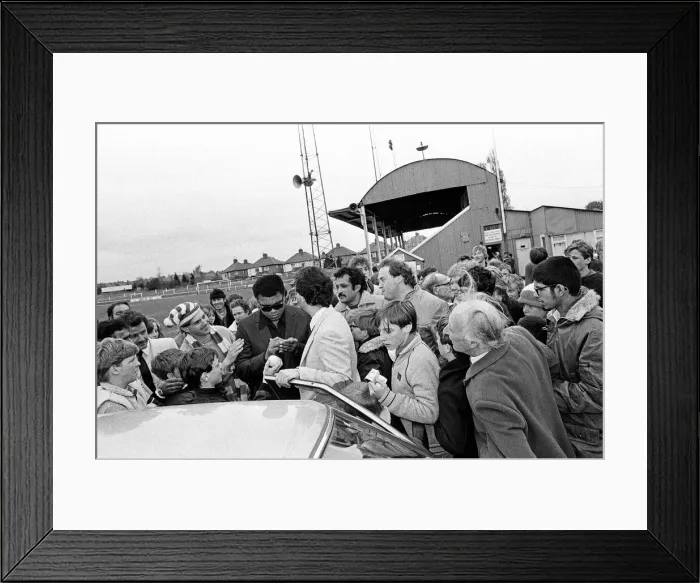 Framed Print : Muhammad Ali at Nuneaton. The boxing legend brought his own kind of magic to thrill Framed Print : Muhammad Ali at Nuneaton. The boxing legend brought his own kind of magic to thrill