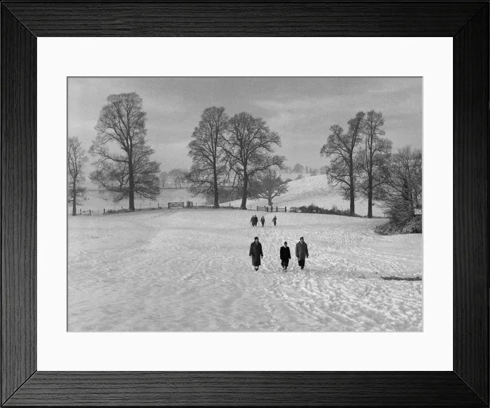 Framed Print : A new year eve walk in Stoke Park, Bristol carpeted in snow. 31st December 1961 Framed Print : A new year eve walk in Stoke Park, Bristol carpeted in snow. 31st December 1961