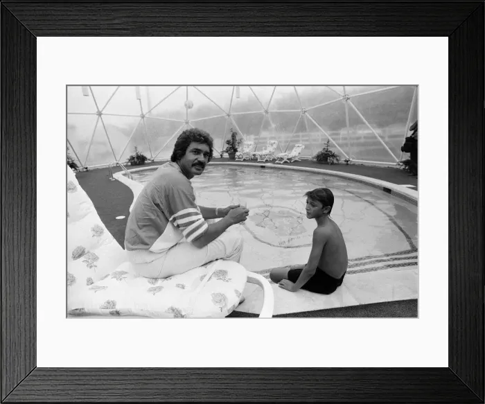 Framed Print : Pop singer Englebert Humperdinck is the first person in Britain to install a unique Framed Print : Pop singer Englebert Humperdinck is the first person in Britain to install a unique