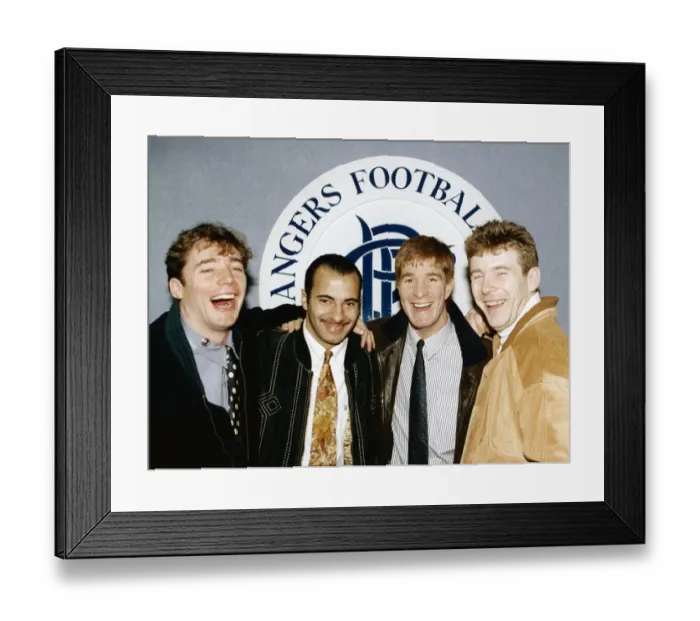 Framed Print : (L-R) Ally McCoist, Dale Gordon, Richard Gough and Andy Goram enjoying a happy New Year Framed Print : (L-R) Ally McCoist, Dale Gordon, Richard Gough and Andy Goram enjoying a happy New Year