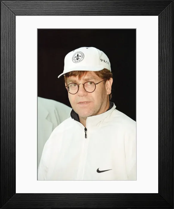 Framed Print : Elton John leaving the Wellington Hospital after having a pacemaker fitted