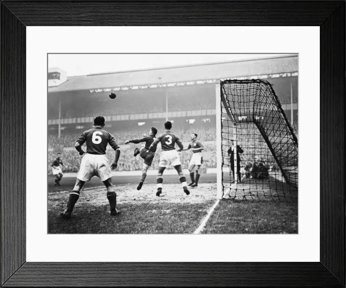 Framed Print : England 5-4 Czechoslovakia, International Friendly at White Hart Lane, High Road