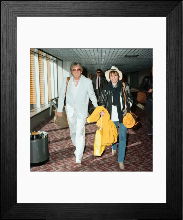 Framed Print : Liza Minnelli at LAP. 31st May 1988 Framed Print : Liza Minnelli at LAP. 31st May 1988