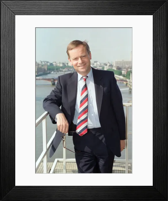 Framed Print : Jeffrey Archer, pictured on a balcony overlooking the River Thames. 12th June 1992 Framed Print : Jeffrey Archer, pictured on a balcony overlooking the River Thames. 12th June 1992