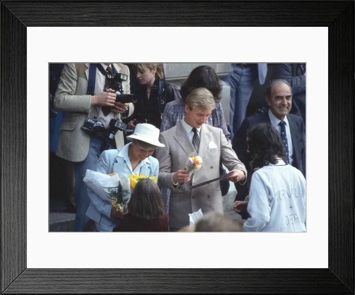 Framed Print : Queen Elizabeth II and Prince Philip, The Duke of Edinburgh visit Nottingham, England Framed Print : Queen Elizabeth II and Prince Philip, The Duke of Edinburgh visit Nottingham, England