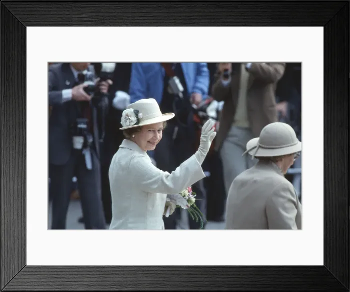 Framed Print : Queen Elizabeth II and Prince Philip, The Duke of Edinburgh visit Nottingham, England Framed Print : Queen Elizabeth II and Prince Philip, The Duke of Edinburgh visit Nottingham, England