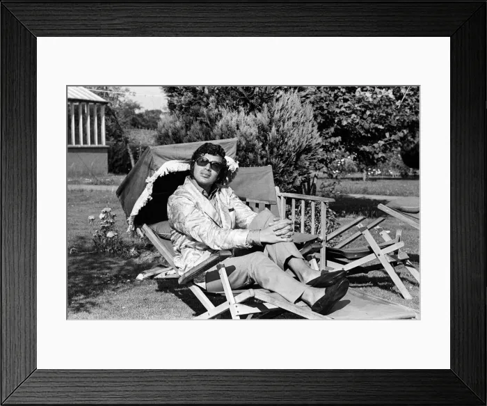 Framed Print : Pop singer Englebert Humperdinck relaxing in the garden of his county house near Great Framed Print : Pop singer Englebert Humperdinck relaxing in the garden of his county house near Great