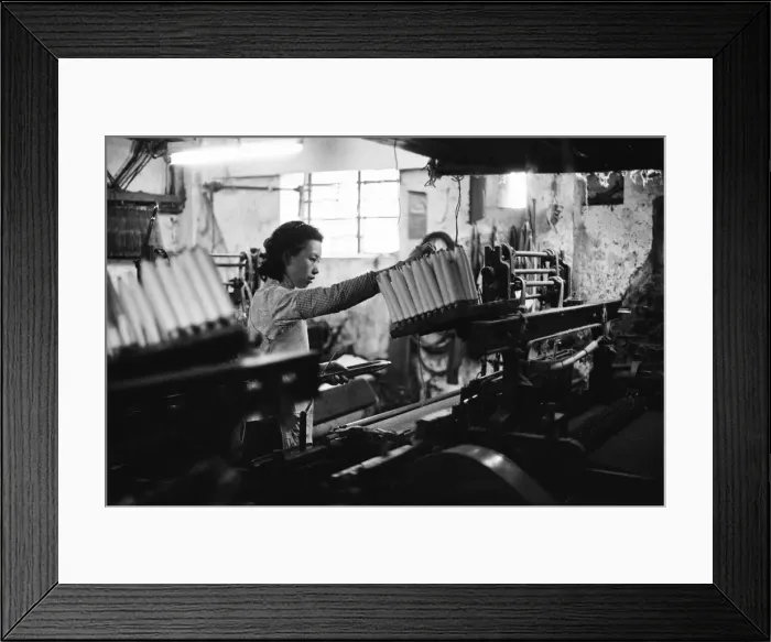 Framed Print : Life in 1960s Colonial Hong Kong, with a rapidly growing population of more than 4 Framed Print : Life in 1960s Colonial Hong Kong, with a rapidly growing population of more than 4