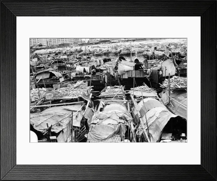 Framed Print : Life in 1960s Colonial Hong Kong, with a rapidly growing population of more than 4 Framed Print : Life in 1960s Colonial Hong Kong, with a rapidly growing population of more than 4
