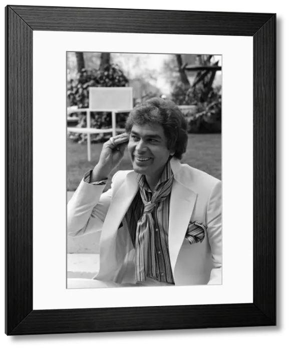 Framed Print : Pop singer Englebert Humperdinck at the Inn on the Park hotel minus his sideburns Framed Print : Pop singer Englebert Humperdinck at the Inn on the Park hotel minus his sideburns