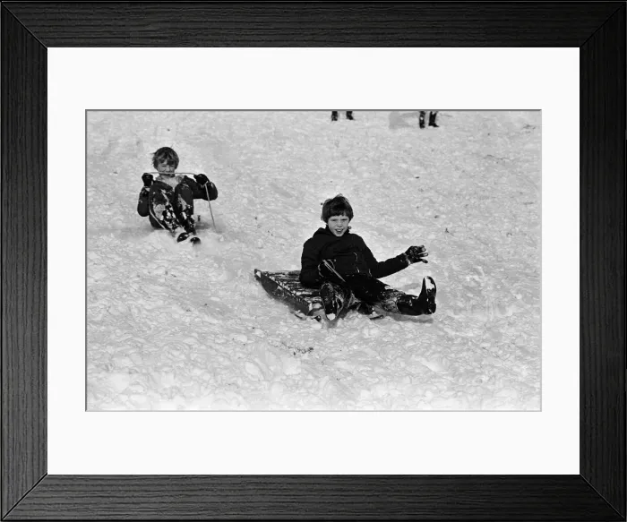 Framed Print : Snowy scenes in Teesside. 1976 Framed Print : Snowy scenes in Teesside. 1976