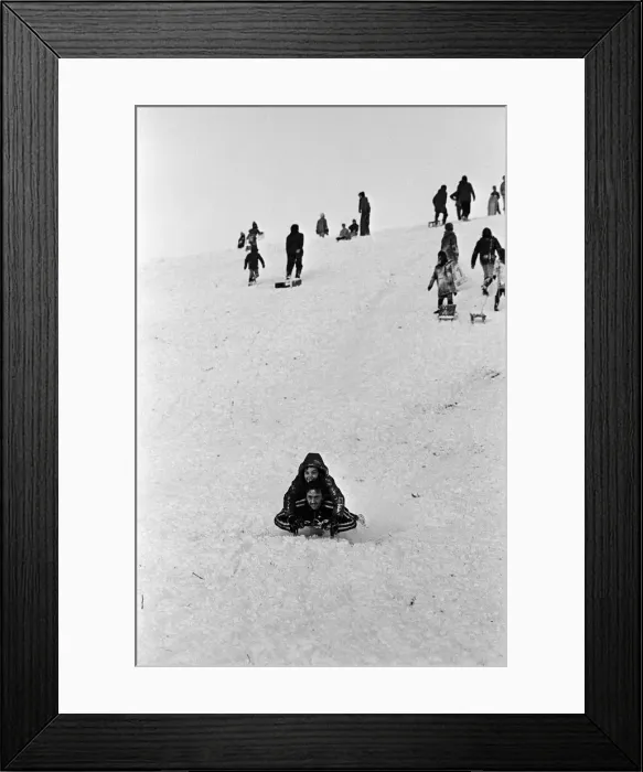 Framed Print : Snowy scenes in Teesside. 1976 Framed Print : Snowy scenes in Teesside. 1976