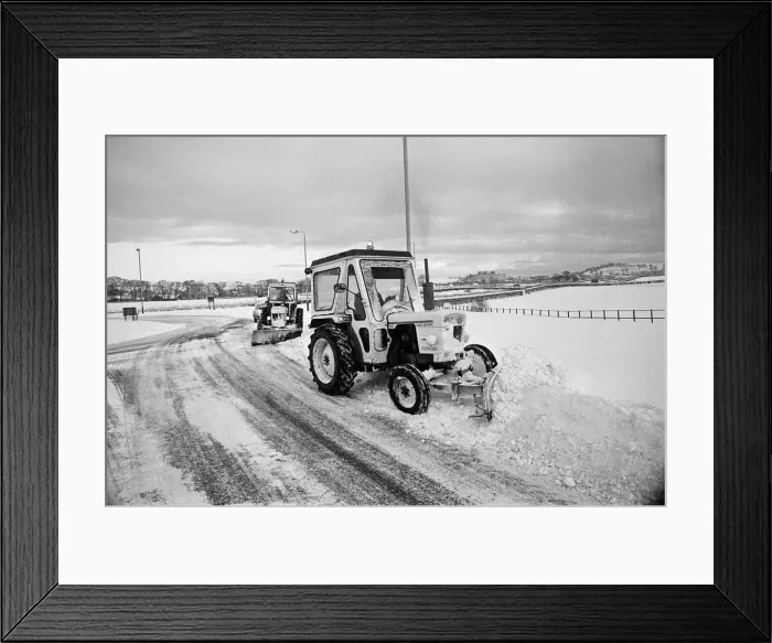 Framed Print : Snowy scenes in Teesside. 1976
