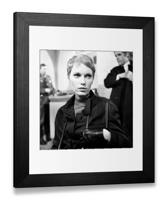 Framed Print : Cast and crew on the set of A Dandy in Aspic. The scene is representing a checkpoint in