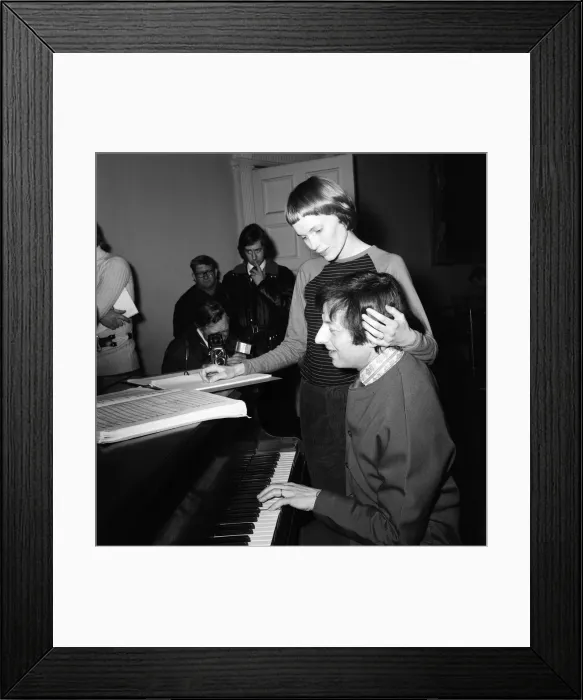 Framed Print : Mia Farrow and husband Andre Previn at the London Music Club in Holland Park, London Framed Print : Mia Farrow and husband Andre Previn at the London Music Club in Holland Park, London