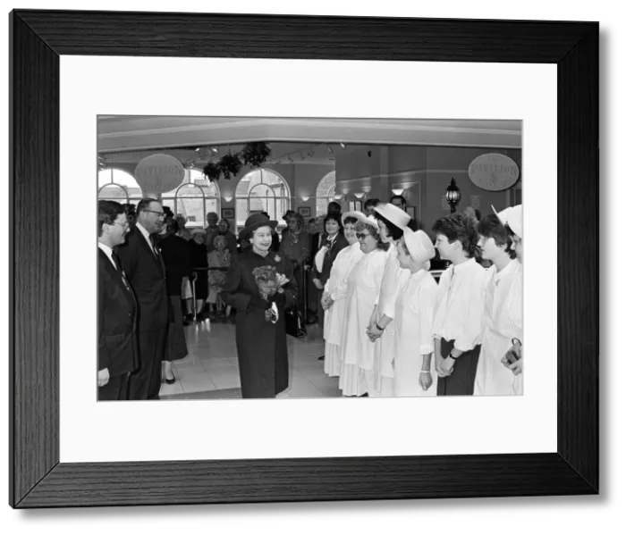 Framed Print : Queen Elizabeth II visits Leamington Spa, Warwickshire. The Queen opens Royal Priors