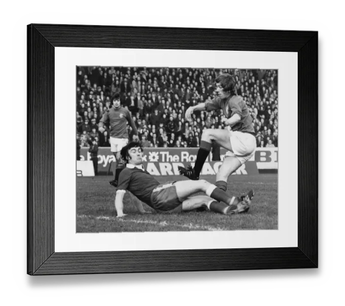 Framed Print : Glasgow Rangers 2 v Aberdeen 1. Scottish Premier Division match at Ibrox