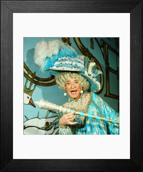 Framed Print : Actor and comedian Stanley Baxter as the Pantomime Dame. November 1983 Framed Print : Actor and comedian Stanley Baxter as the Pantomime Dame. November 1983